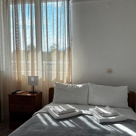Prado Apartment Hotel Limín Litochórou Extérieur photo